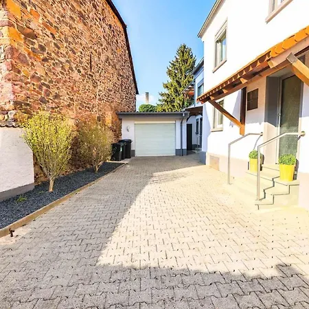 Da02 Chic & Spacious Apartment - Balcony & Terrace *